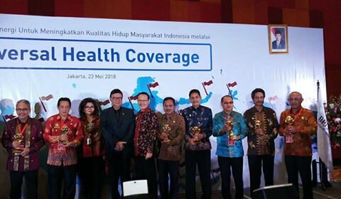 Kabupaten MBD Terima Penghargaan UHC JKN-KIS