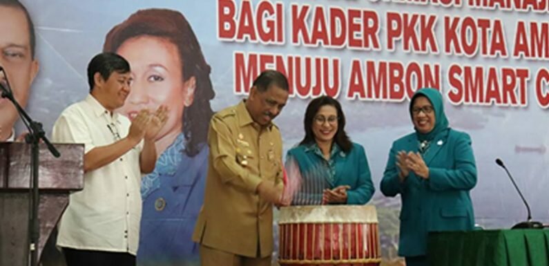 Pelatihan SIM PKK, Menuju Ambon Smart City