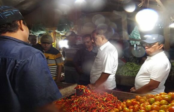 Tinjau Pasar & Distributor, Walikota: Stok Sembako & Harga Terkendali