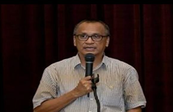 Pemindahan Ibukota Provinsi ke Makariki Bukan Kebutuhan Mendesak Maluku Oleh: Julius R. Latumaerissa (Dosen & Konsultan Perencanaan & Keuangan Daerah)