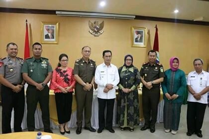 Pemkot Ambon Sukacita Sambut-Lepas Kejari Baru & Lama