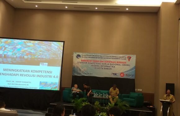 Naker Muda Ambon Dibekali Ketrampilan Informatika & Uji Kompetensi
