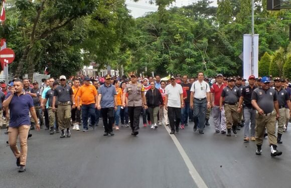 Petikan Ukulele & Jalan Pagi Tandai Pencanganan HUT Kota Ambon