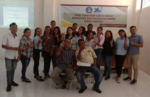 Tim PKMS UKIM&nbsp; Gelar Penulisan Karya Ilmiah Bebas Plagiat&nbsp;