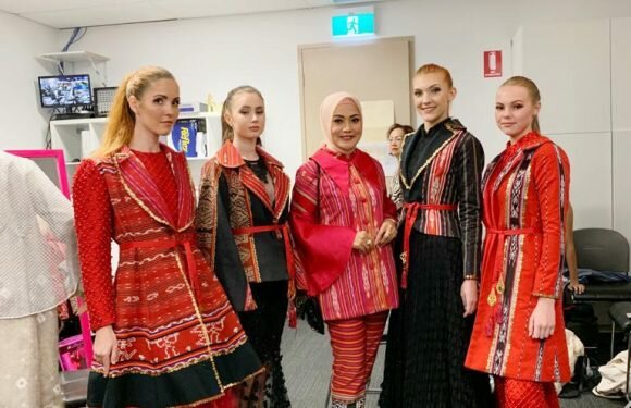 Tenun Ikat Tanimbar Mendunia