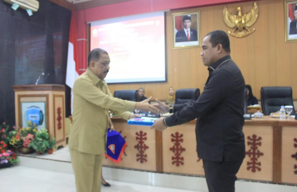 Pemkot Serahkan Nota Keuangan & RAPBD 2020 ke DPRD