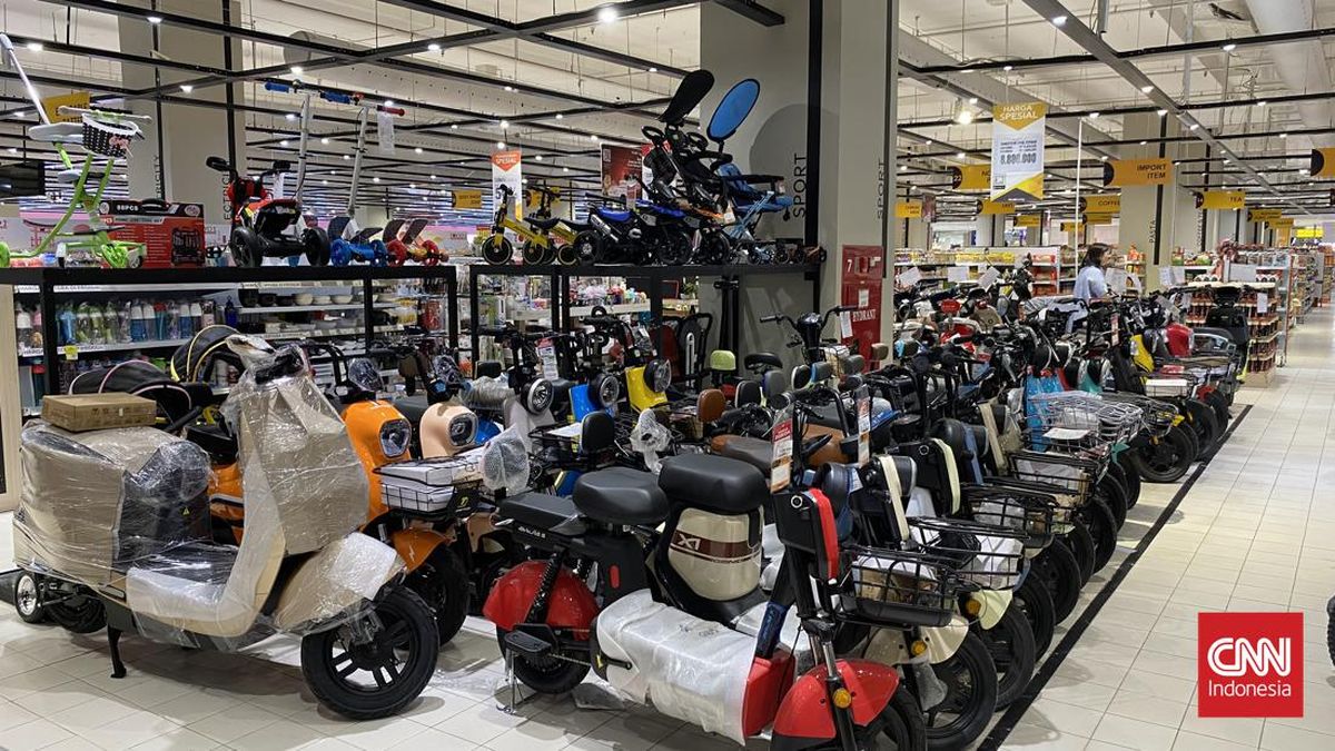 Transmart Full Day Sale Tebar Promo Sepeda Listrik Rp3 Jutaan Hari Ini

            
                        
                                    Ekonomi