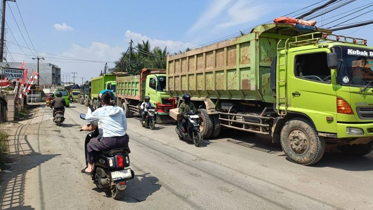 Menteri PU: Perbaikan Jalan Nasional Parung-Bogor Selesai 1-2 bulan

            
                        
                                    Ekonomi