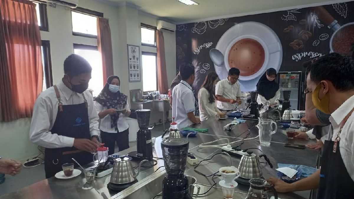 Kemnaker Kucur Rp252 M untuk Program Vokasi, Bidik 70 Ribu Peserta

            
                        
                                    Ekonomi