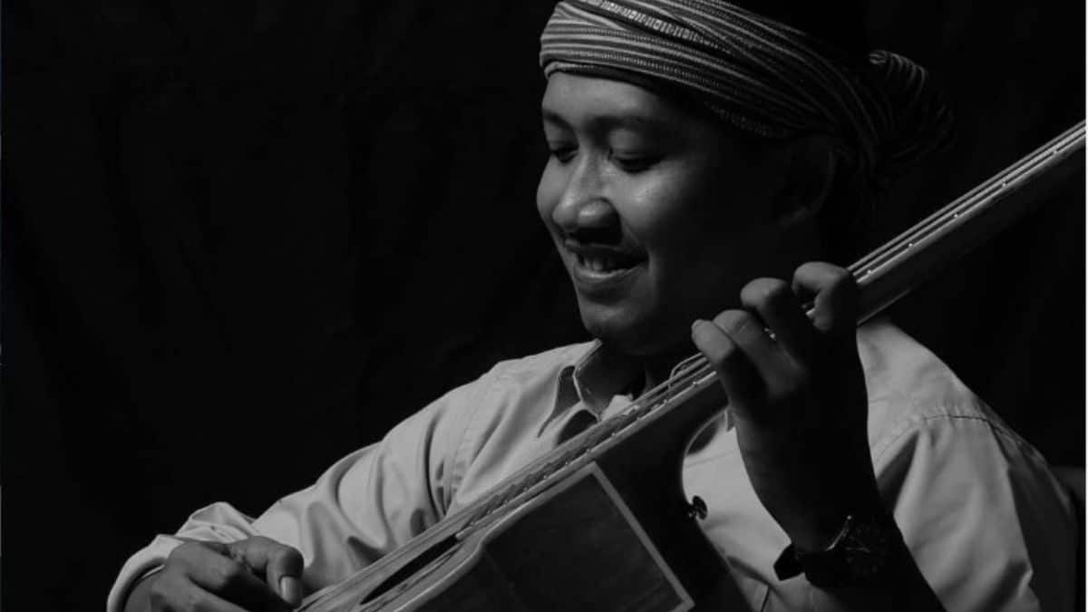 Monolog 'Oiwobo': Kisah tentang Kemungkinan yang Tak Pernah Selesai di Panggung Qobiltu Hatedu 2026 Oleh H.Egi