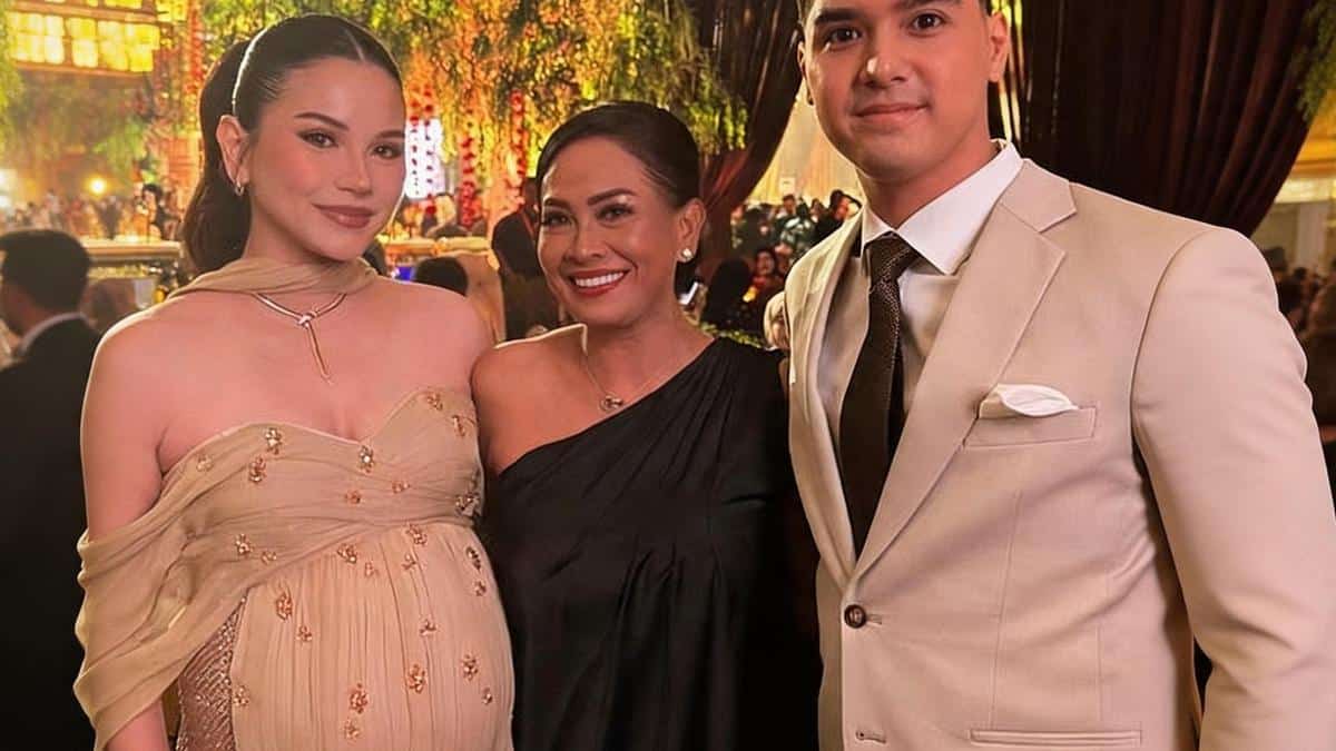 Detail Gaun dan Kebaya Bumil Alyssa Daguise di Pernikahan El Syifa, Maternity Fashion yang...