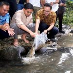 6 Potret Gusti Bhre Kunjungi DAS Pusur di Klaten, Ingatkan Menjaga Lingkungan Bagian dari ...