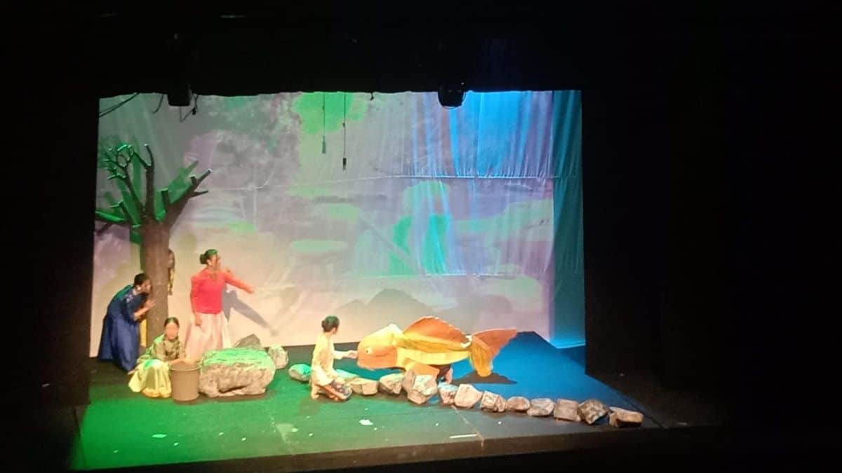 Teater Anak Loncenk dan Lala Maryani Pentaskan Cerita Rakyat, Anak-anak Padati Gedung Kesenian Tasikmalaya